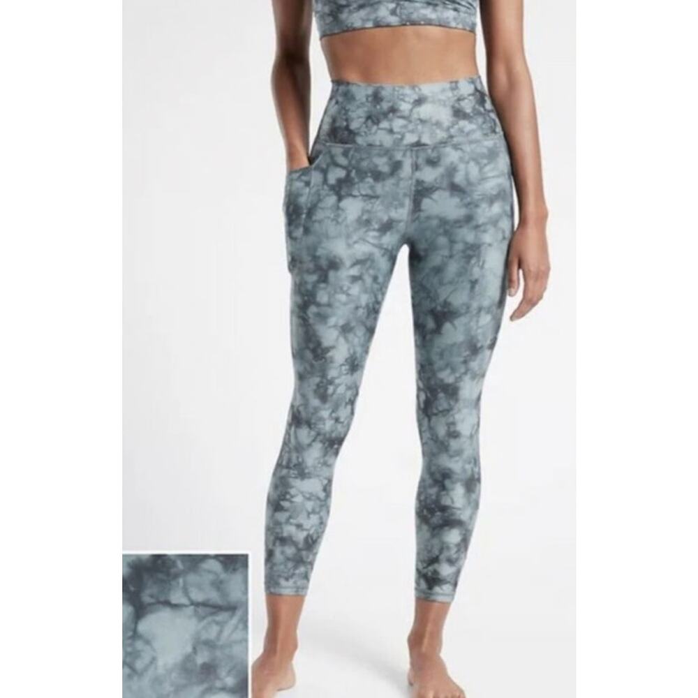Athleta Women's Tie Dye Salutation‎ Stash Pocket 7/8 Tight Leggings Green SZ XS